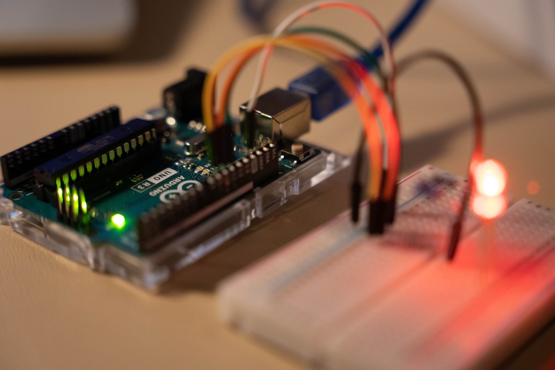 What is the Arduino Garage Door Sensor & How is it Fixed? 2 Arduino microcontroller board for DIY project