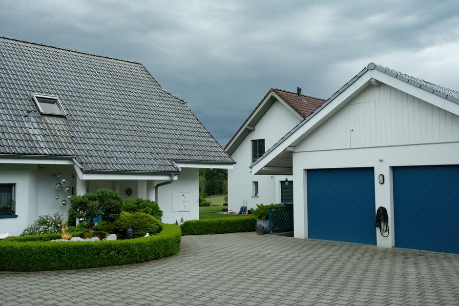 Best Alexa-Enabled Garage Door Opener in 2026 1 You are currently viewing Best Alexa-Enabled Garage Door Opener in 2026