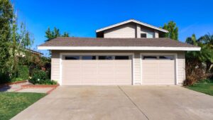 Read more about the article Best Chamberlain Garage Door Opener in 2026 (By Model)