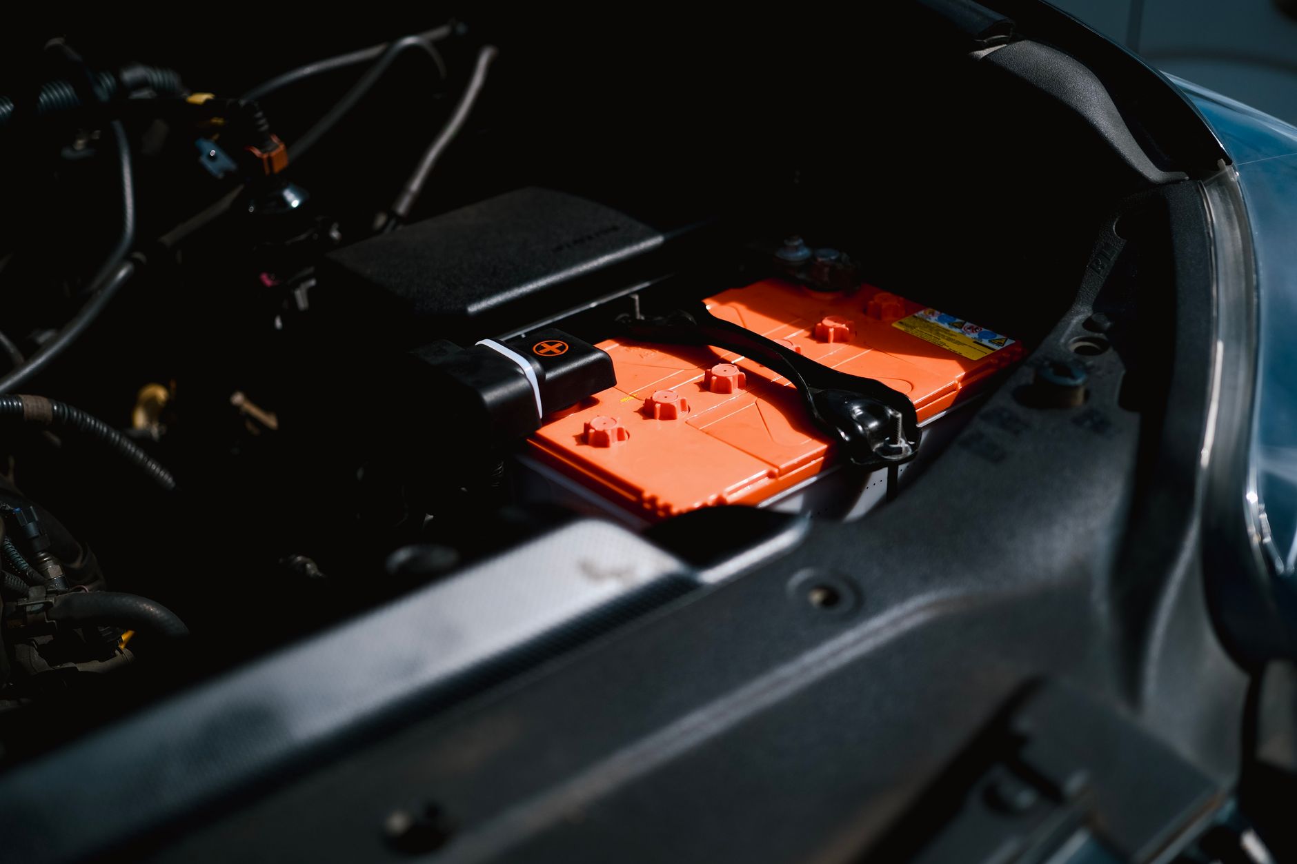 Replacing battery in garage door opener backup unit