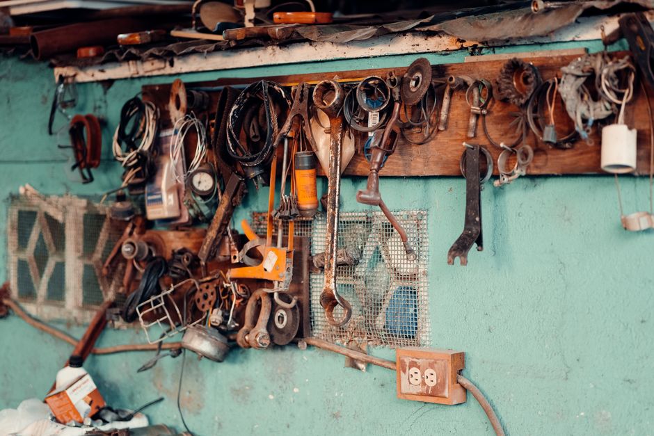 Craftsman workshop tools for garage door remote programming