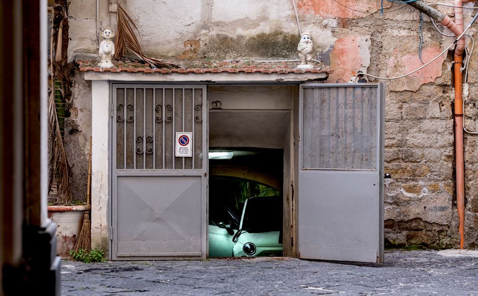Read more about the article Genie Cryptar II Garage Door Opener: Programming and Fix Guide