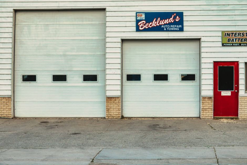 Garage door repair shop for LiftMaster opener troubleshooting