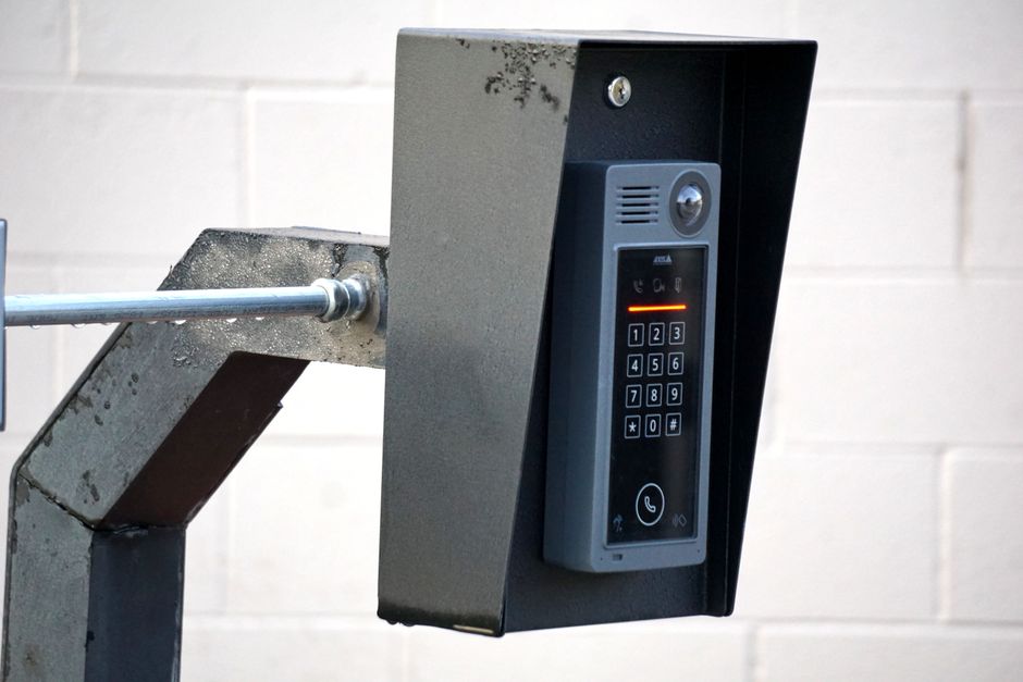 Garage Door Keypad Not Working in Cold Weather: The Fix 5 Wired security keypad with visible wiring